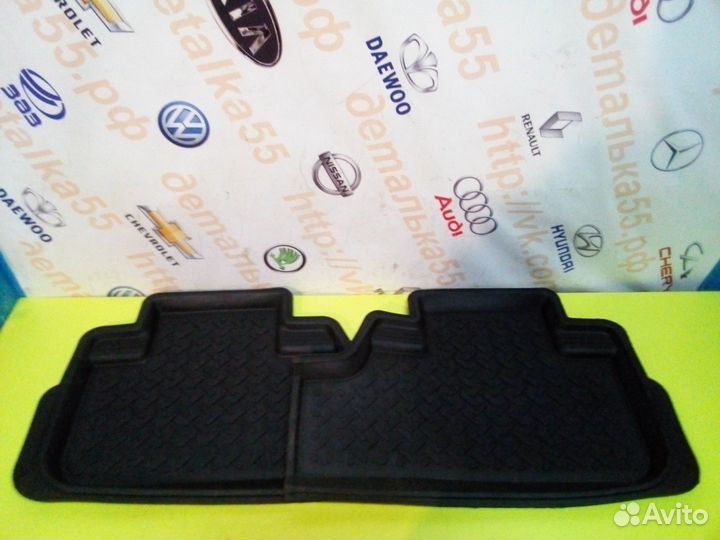 Коврики резиновые салона Toyota Highlander c14г то