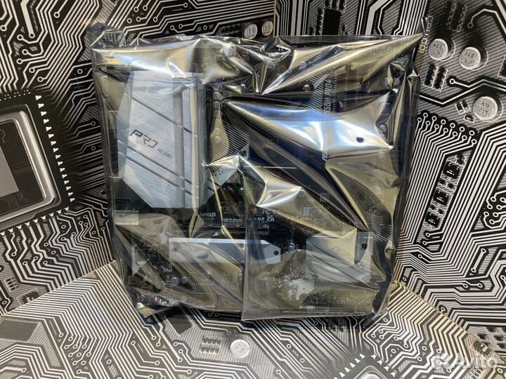 ASRock B550M Pro4 (AM4) новая с гарантией