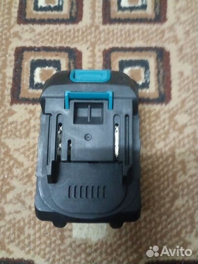 Аккумулятор и зарядное makita 18v 6ah