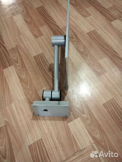 Подставка под телевизор