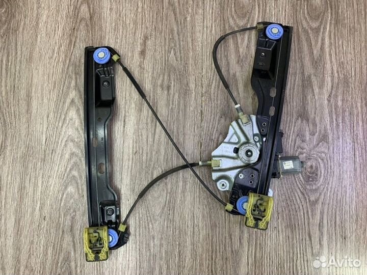 Стеклоподъемник передний левый Opel Astra J