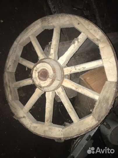 Колеса деревянные от телеги