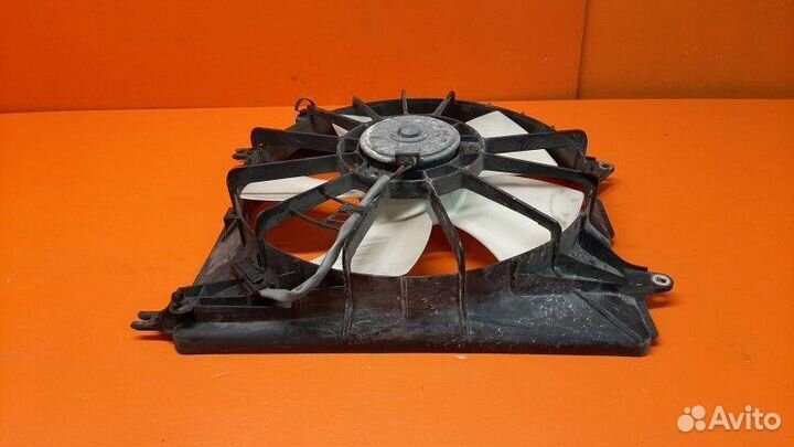 Вентилятор основного радиатора левый Acura Rdx TB1