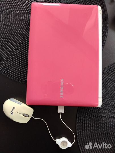 Нетбук samsung n150plus почти новый