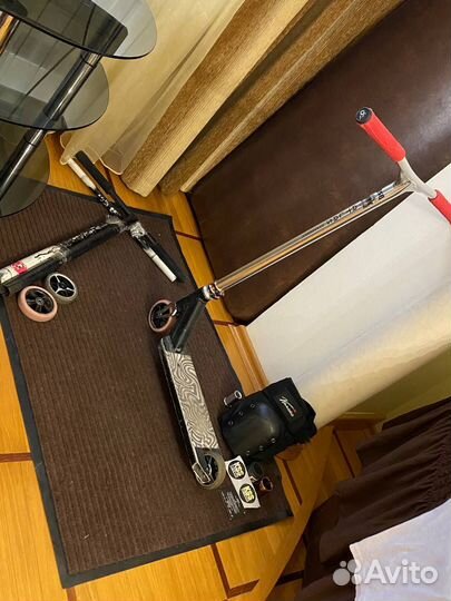 Трюковой самокат кастом парк