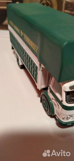 Коллекционные модели грузовиков прошлых лет