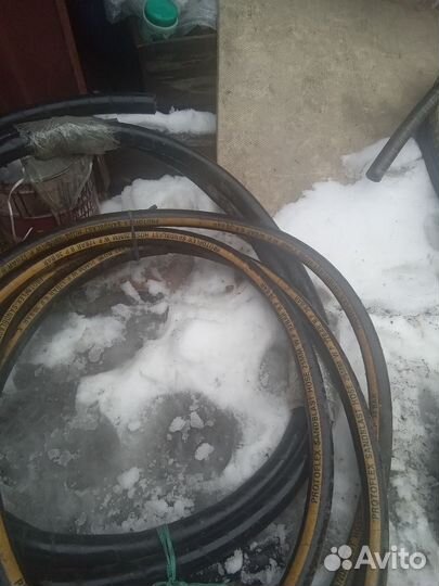 Шланг поливочный бу 32мм