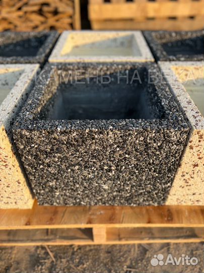 Вазон бетонный для цветов