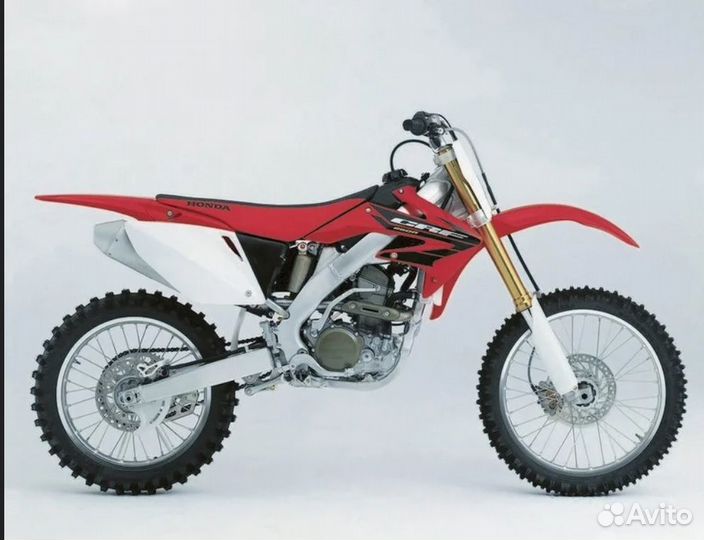Крыло заднее белое Хонда CRF 250 R 2006 - 2009