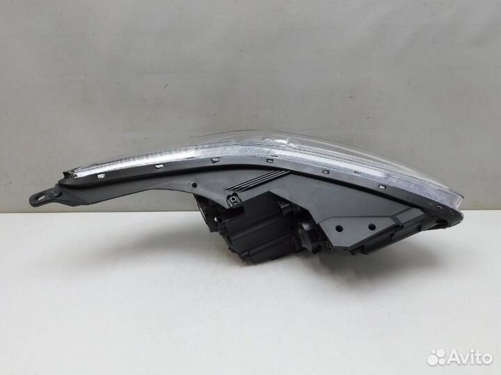 Фара левая Kia Cerato