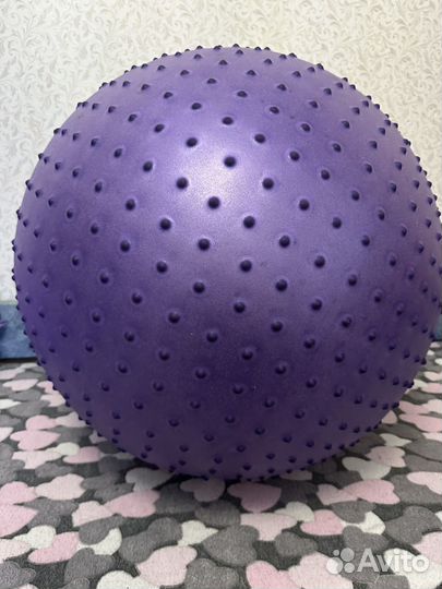 Мяч фитбол