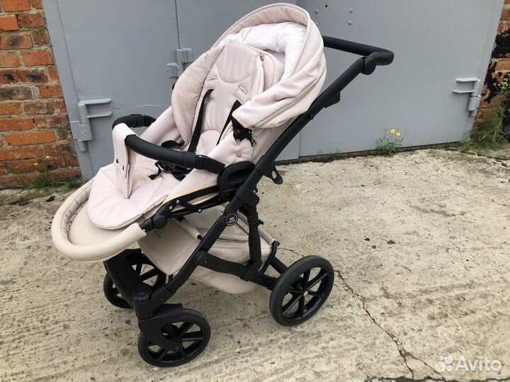 Детская коляска tako