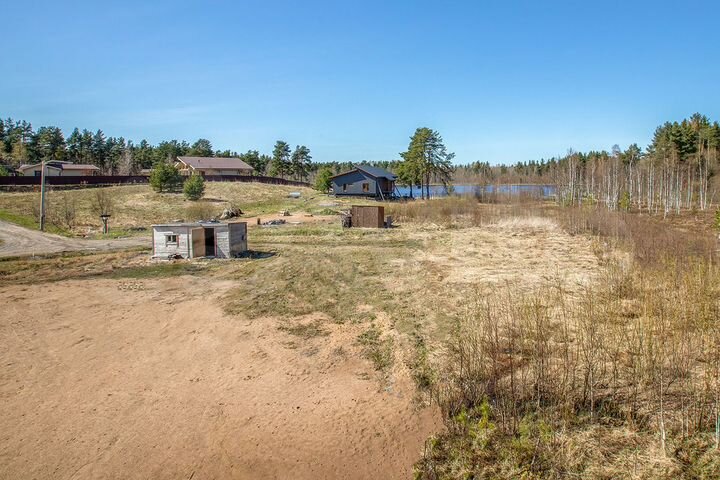 Коттедж 185 м² на участке 15 сот.