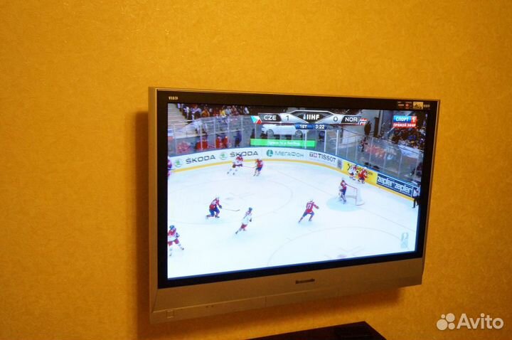 Продаю телевизор Panasonic TH-42PV60R