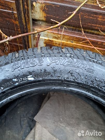 Michelin Pilot Alpin 235/50 R17 100V