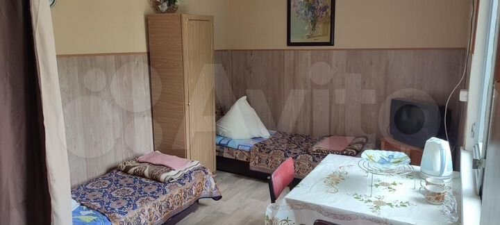 Дом 25 м² на участке 10 сот.