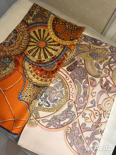 Платки шелковые женские hermes