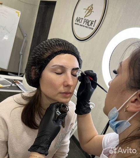 Обучение коррекция бровей. Выдается свидетельство