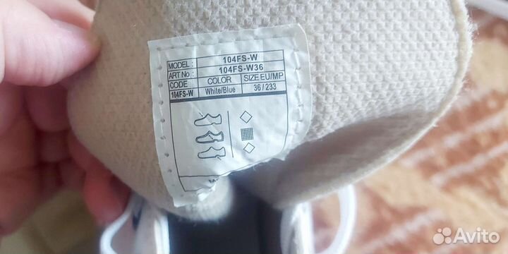 Коньки фигурные женские