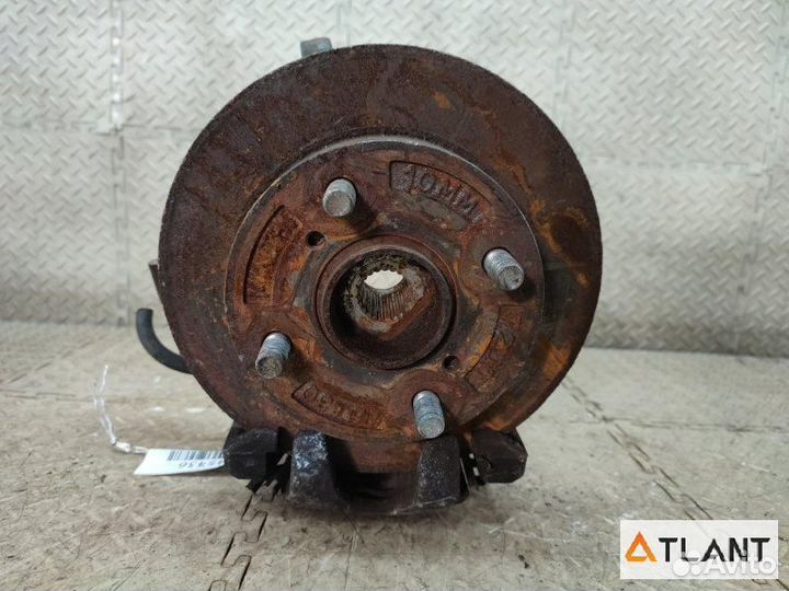 Ступица передняя левая suzuki MR wagon