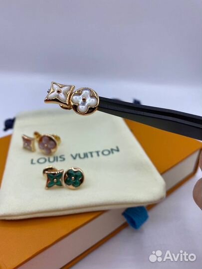 Серьги louis vuitton