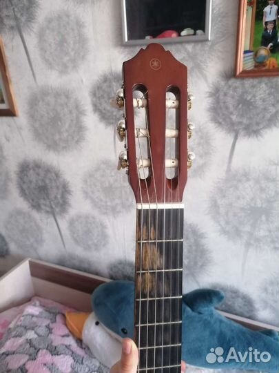 Классическая гитара yamaha c40