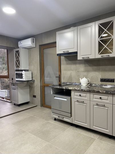 3-к. квартира, 55 м², 5/5 эт.