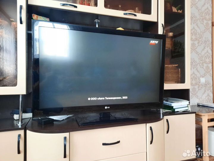 Телевизор LG 47 дюймов