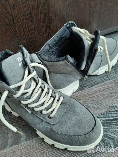 Ботинки женские