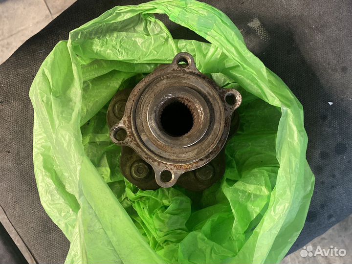 Toyota RAV Ступица задняя rav 4 T30