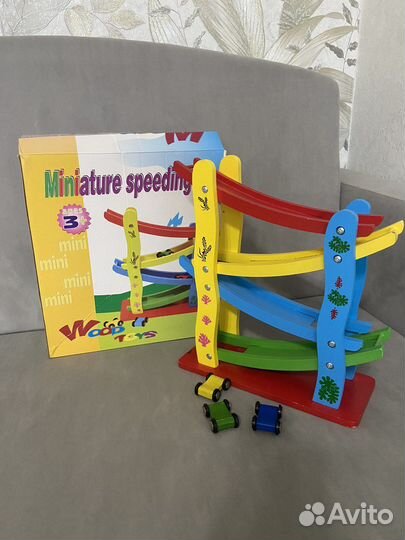 Трек деревянный