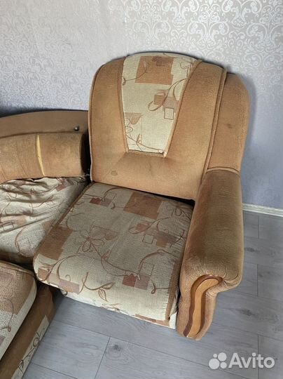 Угловой диван бу