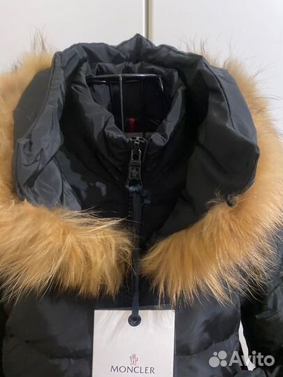 Пуховик Moncler