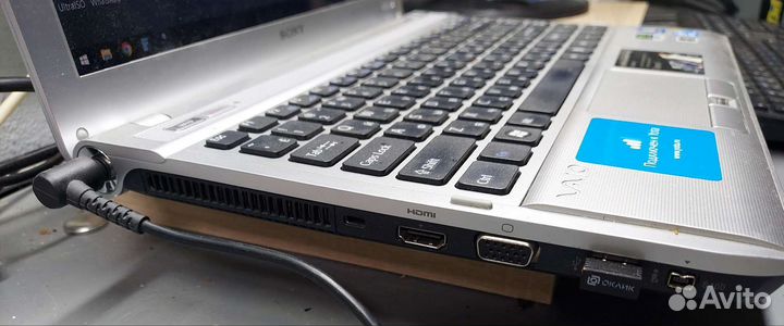 Sony vaio / core i3 / ssd 240/ 8gb