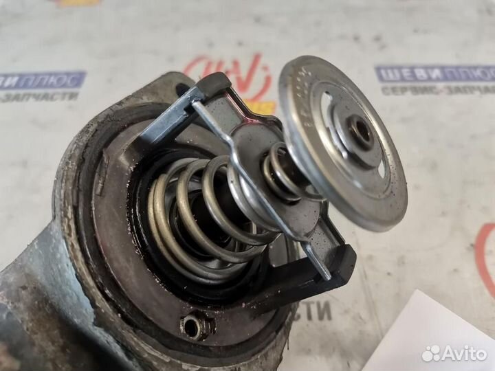 Термостат Cadillac Escalade