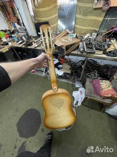 Гитара бобровская