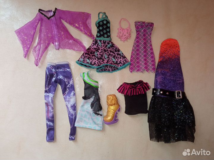 Аксессуары и одежда от монстер хай лотом