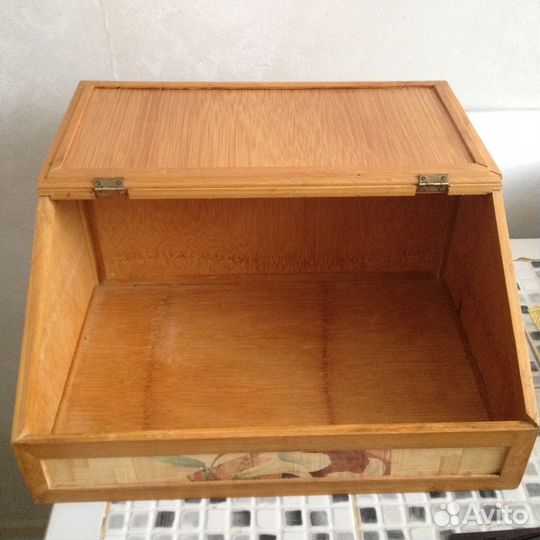 Хлебница деревянная