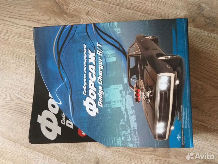 Сборная модель в масштабе 1:8 Dodge Charger R/T
