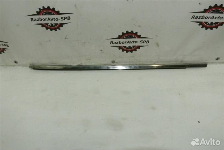 Накладка стекла переднего левого Infiniti FX30d S