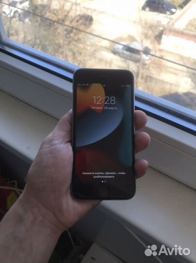 iPhone 6S, 32 ГБ
