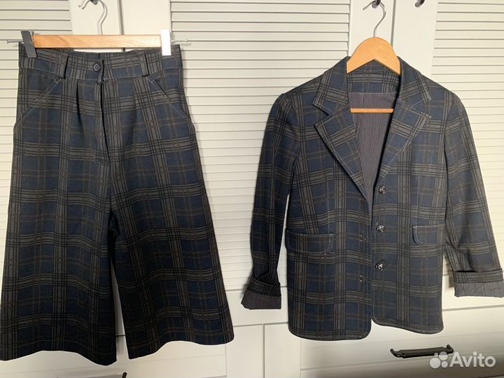 Костюм брючный 146