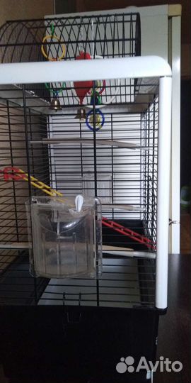 Большая клетка для птиц