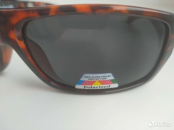 На магните Солнцезащитные очки женские