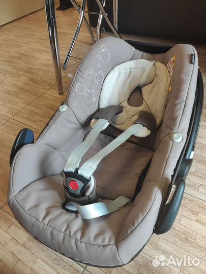 Автолюлька maxi cosi pebble 0+