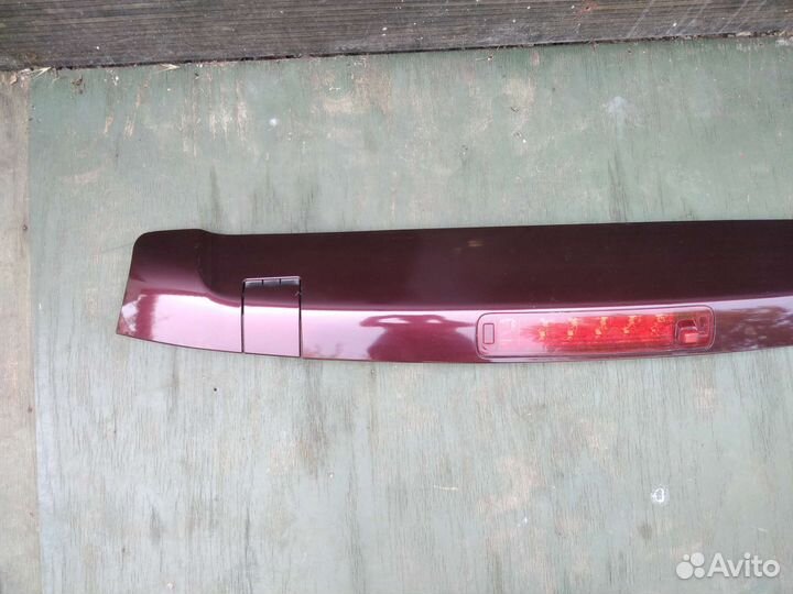 Honda Pilot 2 спойлер крышки багажника