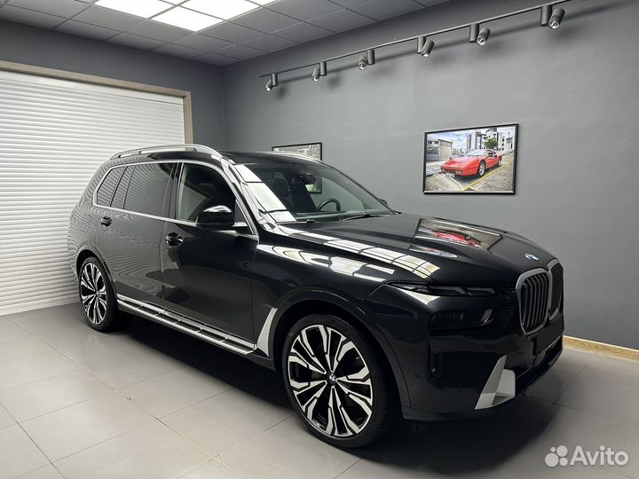 BMW X7 3.0 AT, 2022, 25 000 км
