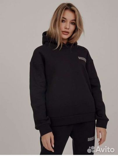 Костюм спортивный утеплённый новый черн/беж 44,46