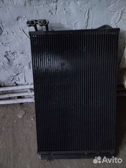 Радиатор кондиционера Bmw 5 64509122825 E60