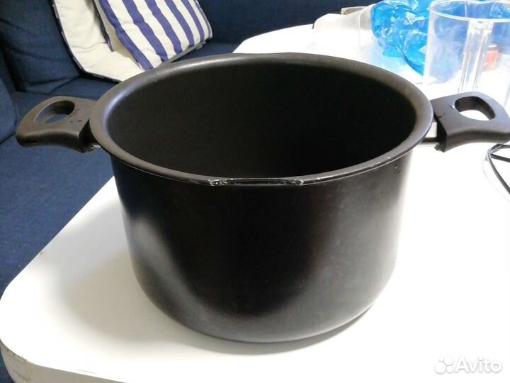 Кастрюля с крышкой Икеа